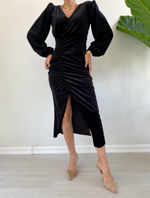 Siyah Vatkalı Kadife Elbise
